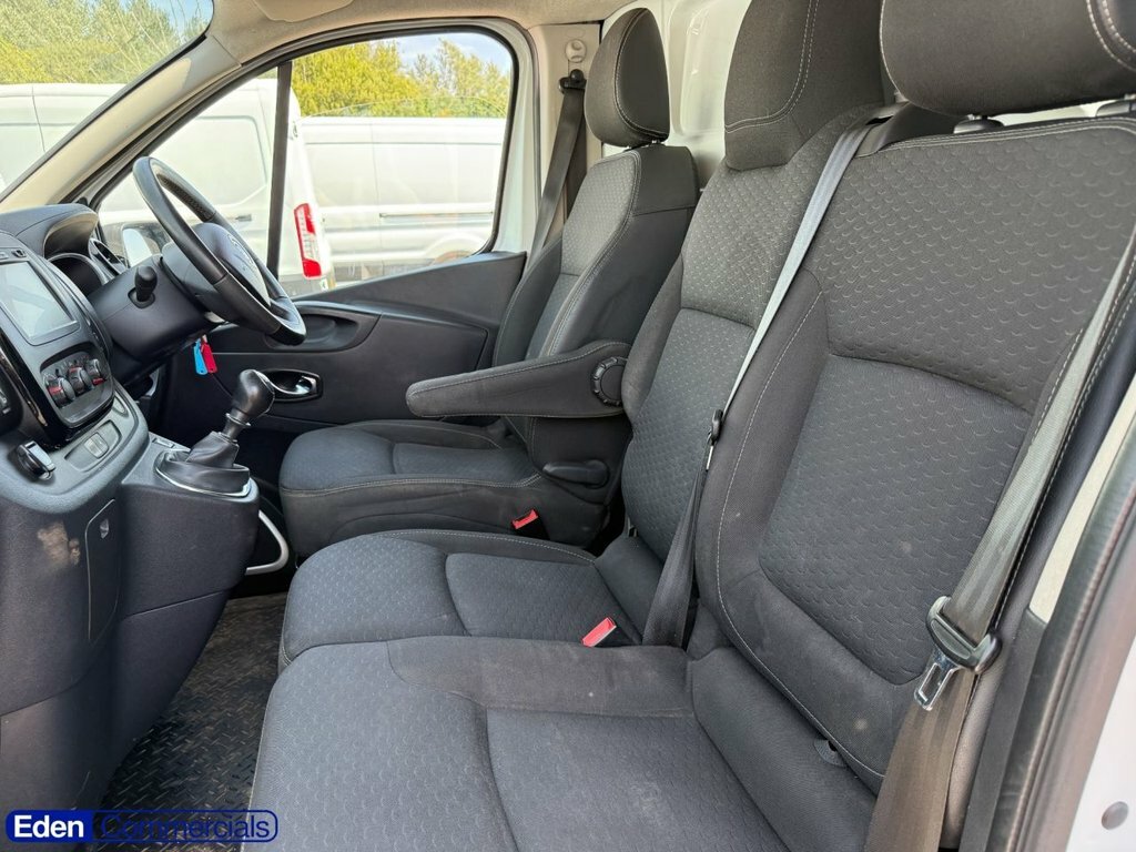 Vauxhall Vivaro White #11