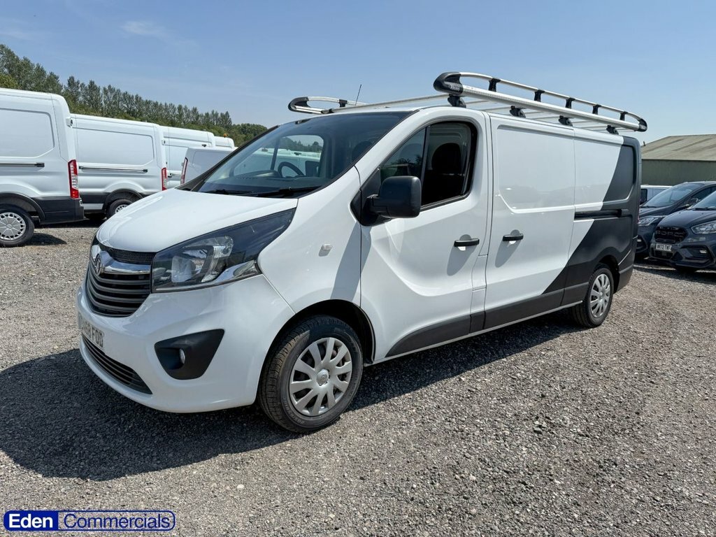 Vauxhall Vivaro White #8