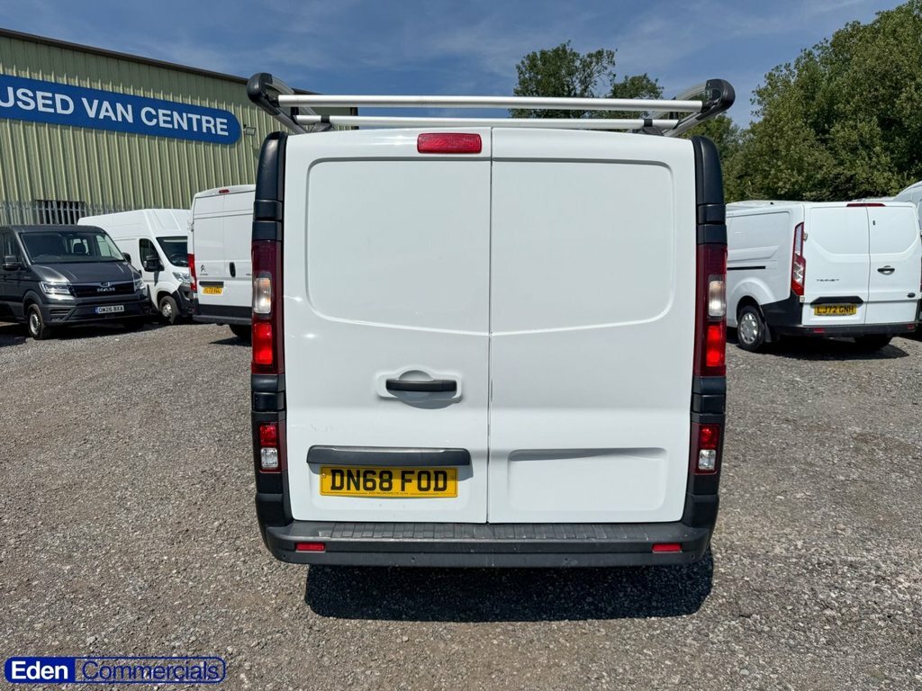 Vauxhall Vivaro 1.6L Sportive White #5