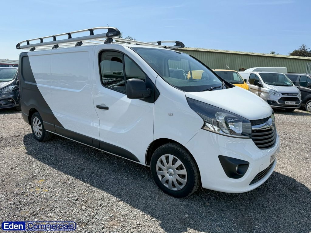 Vauxhall Vivaro 1.6L Sportive White