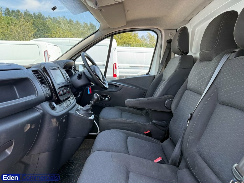Vauxhall Vivaro White #12