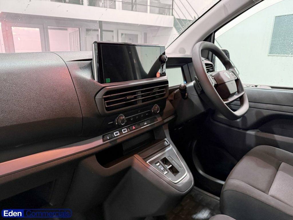 Peugeot E-Expert Mpv White #3