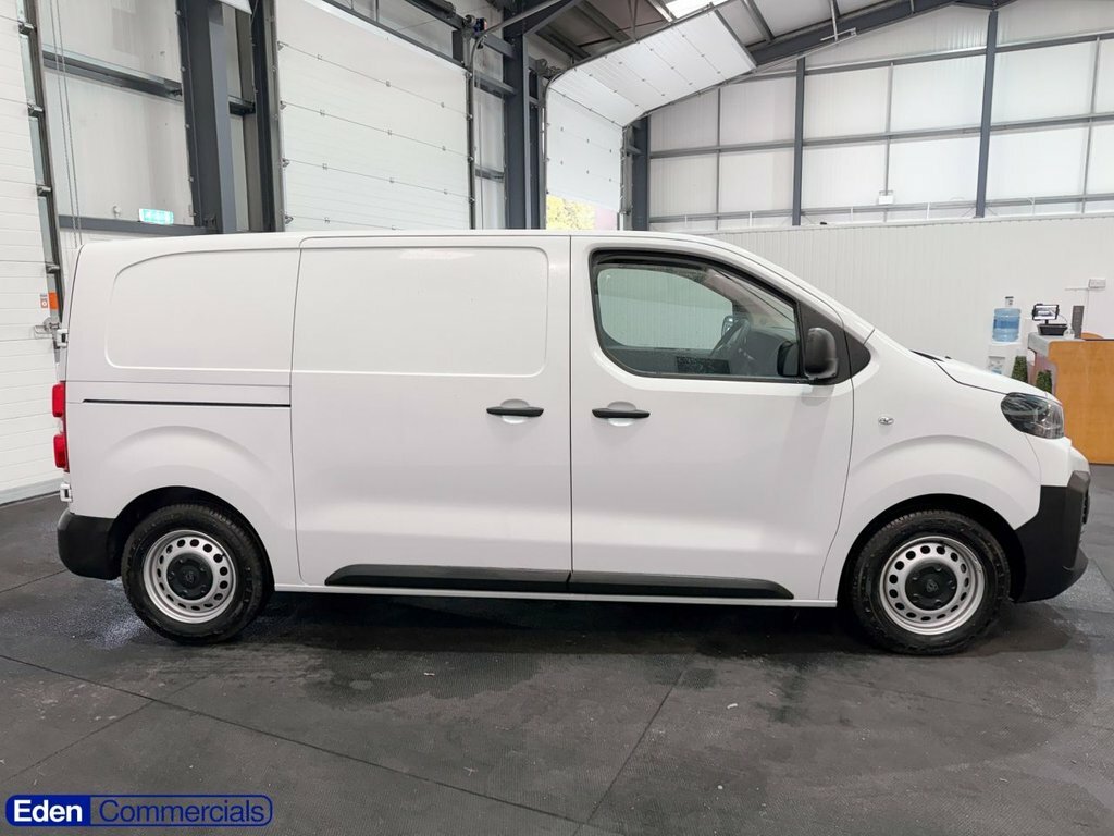 Peugeot E-Expert Mpv White #2
