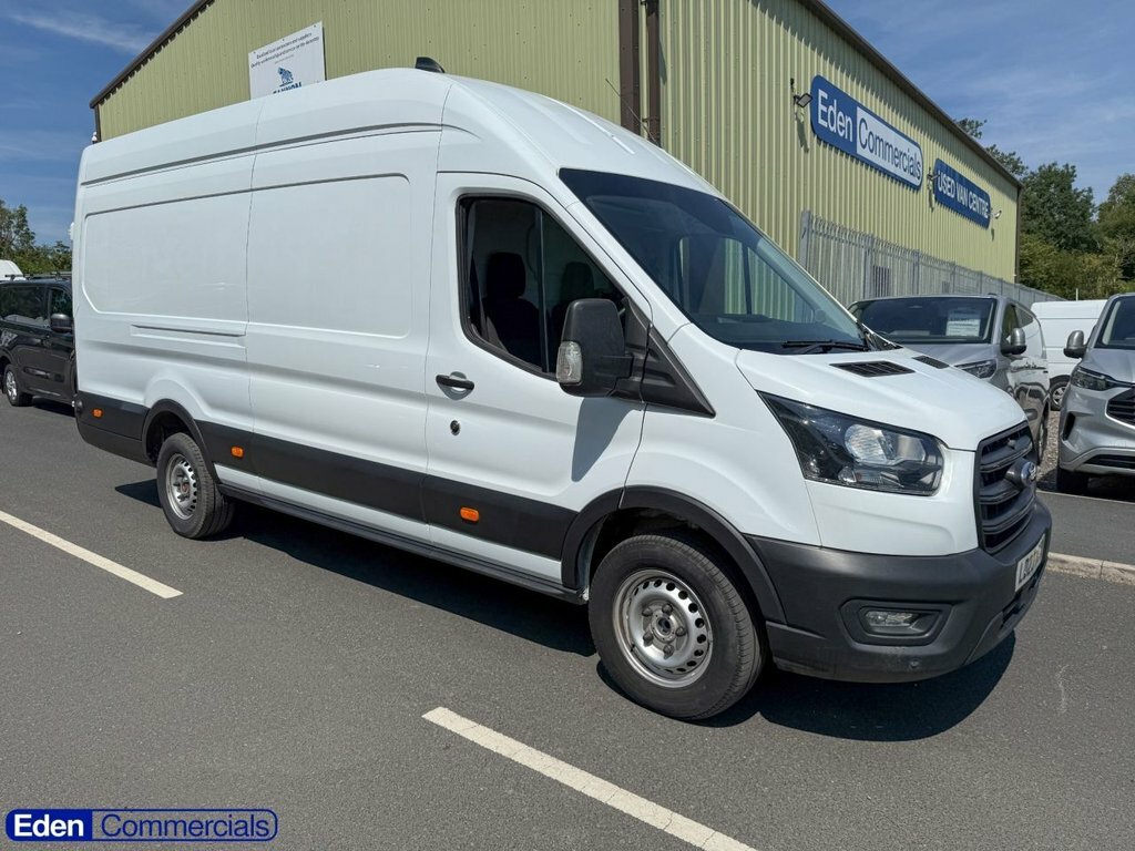 Ford Transit Custom 2L Leader White