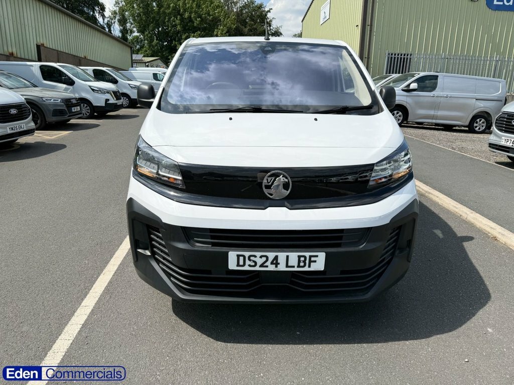 Vauxhall Vivaro L2h1 Van 2.0 145 3100 Pro Grey #10