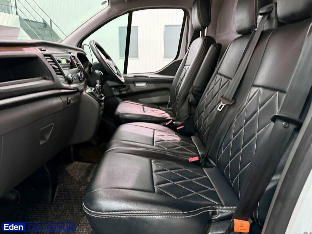 Ford Transit Custom Mpv White #3