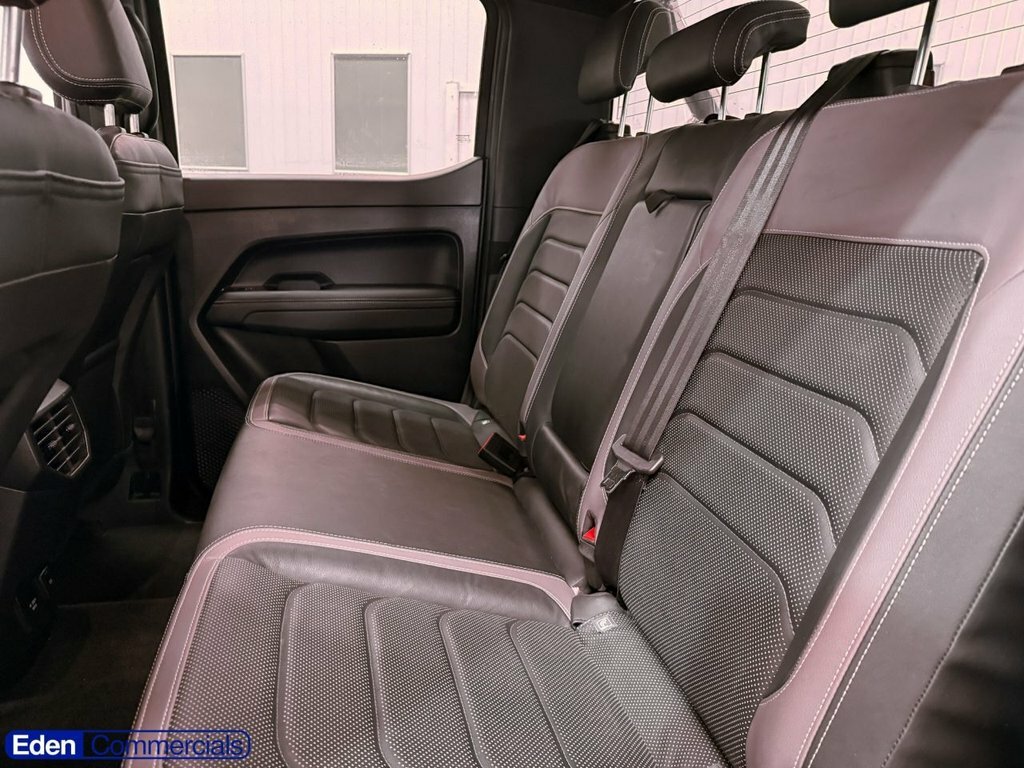Volkswagen Amarok S-t Grey #16