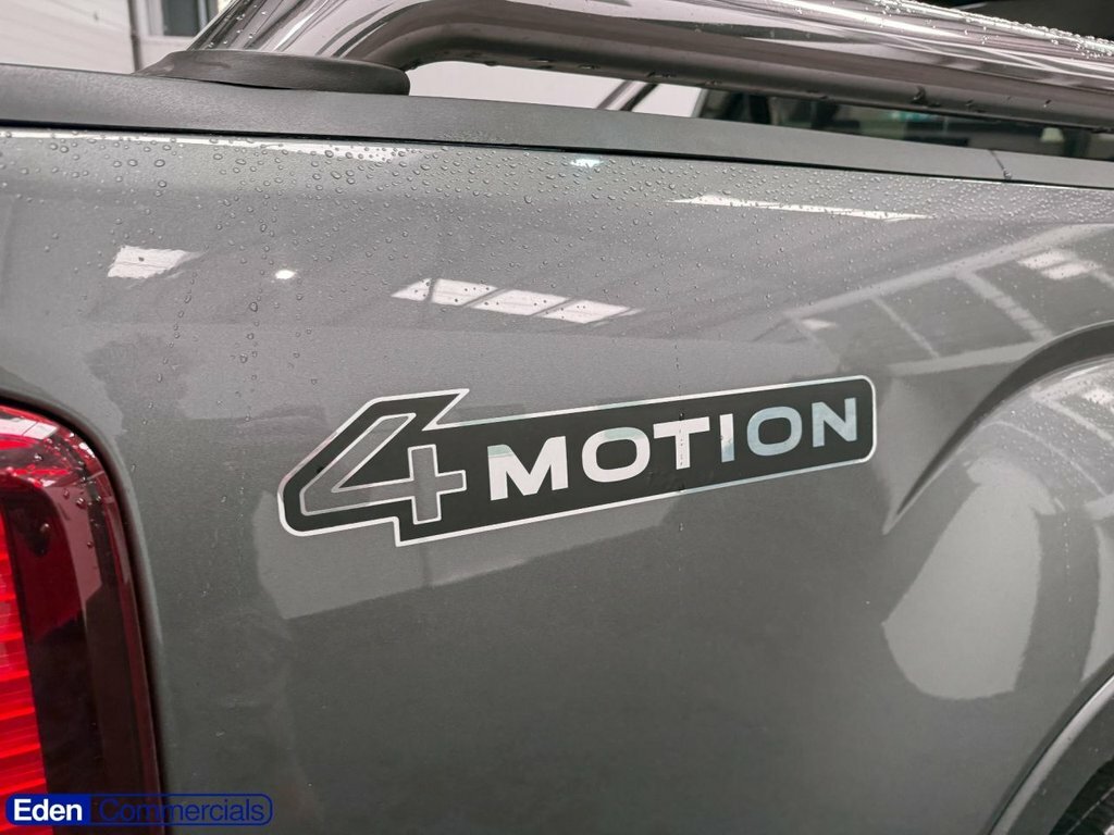 Volkswagen Amarok S-t Grey #7