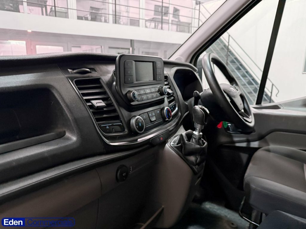 Ford Transit Custom 2L Leader White #3