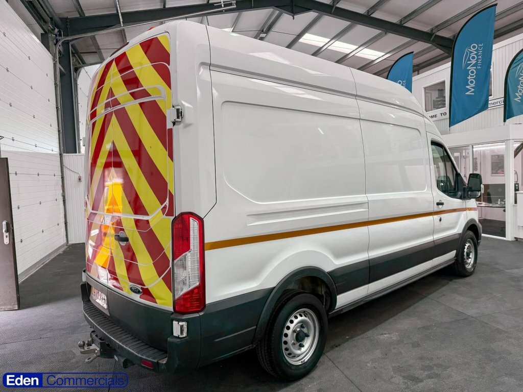 Ford Transit Custom 2L Leader White #4
