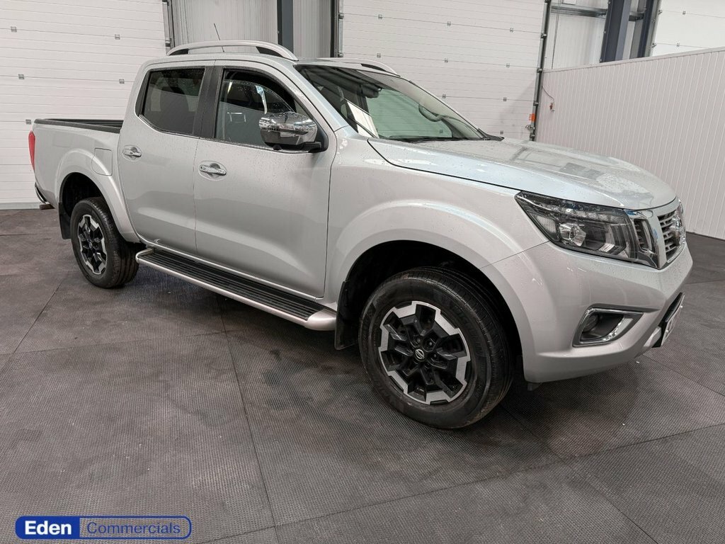 Nissan Navara 2L Tekna Silver