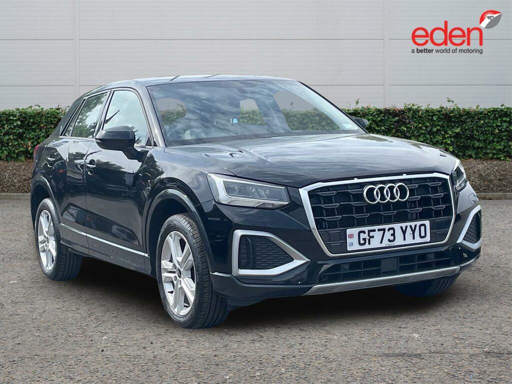 Audi Q2 Sport Black