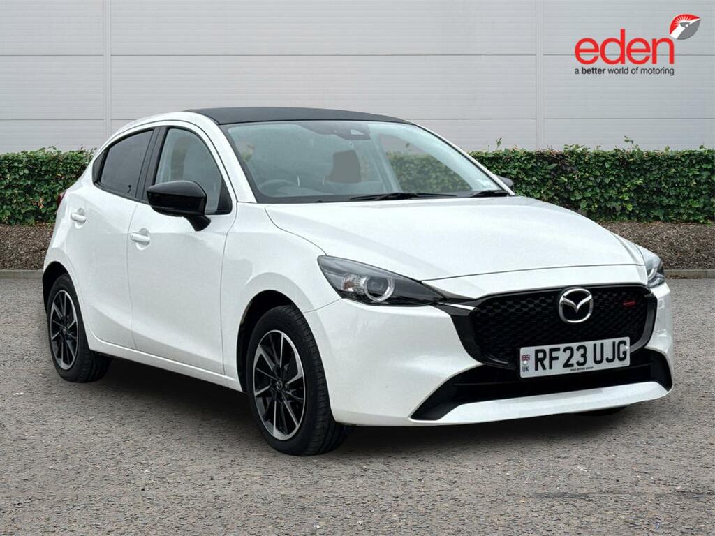 Mazda 2 Homura Aka White