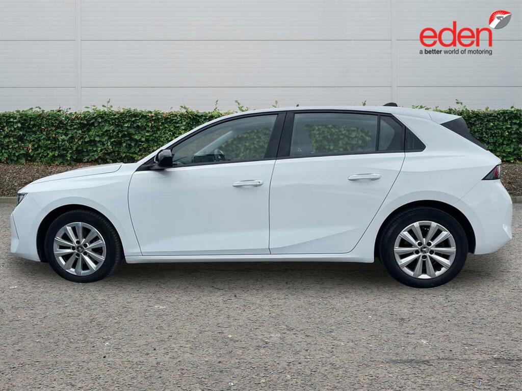 Vauxhall Astra Design WF23BJU White #4