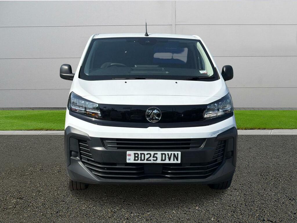 Vauxhall Vivaro Prime BD25DVN White #2