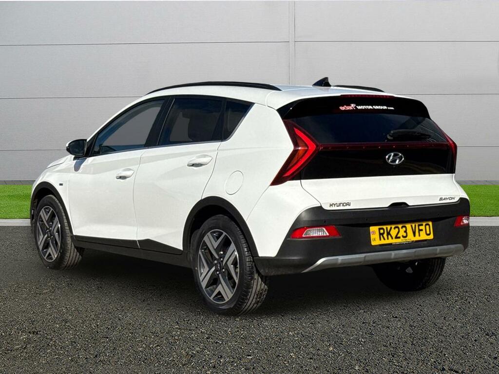 Hyundai Bayon Premium White #5