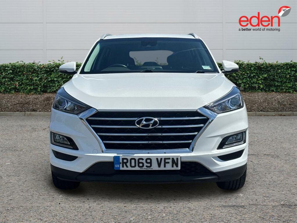 Hyundai Tucson Se Nav RO69VFN White #2