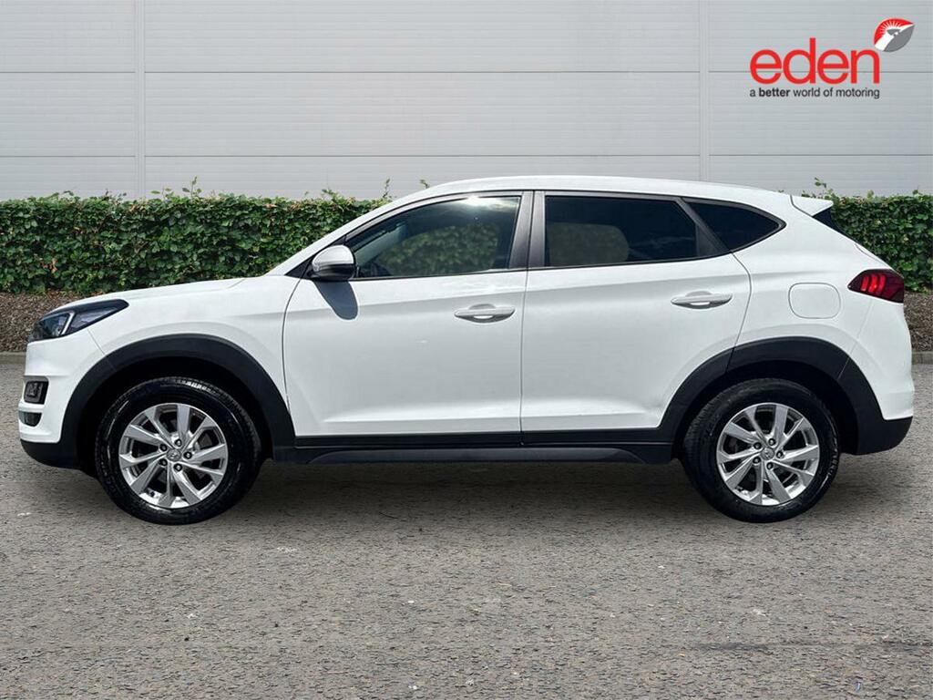 Hyundai Tucson Se Nav RO69VFN White #4