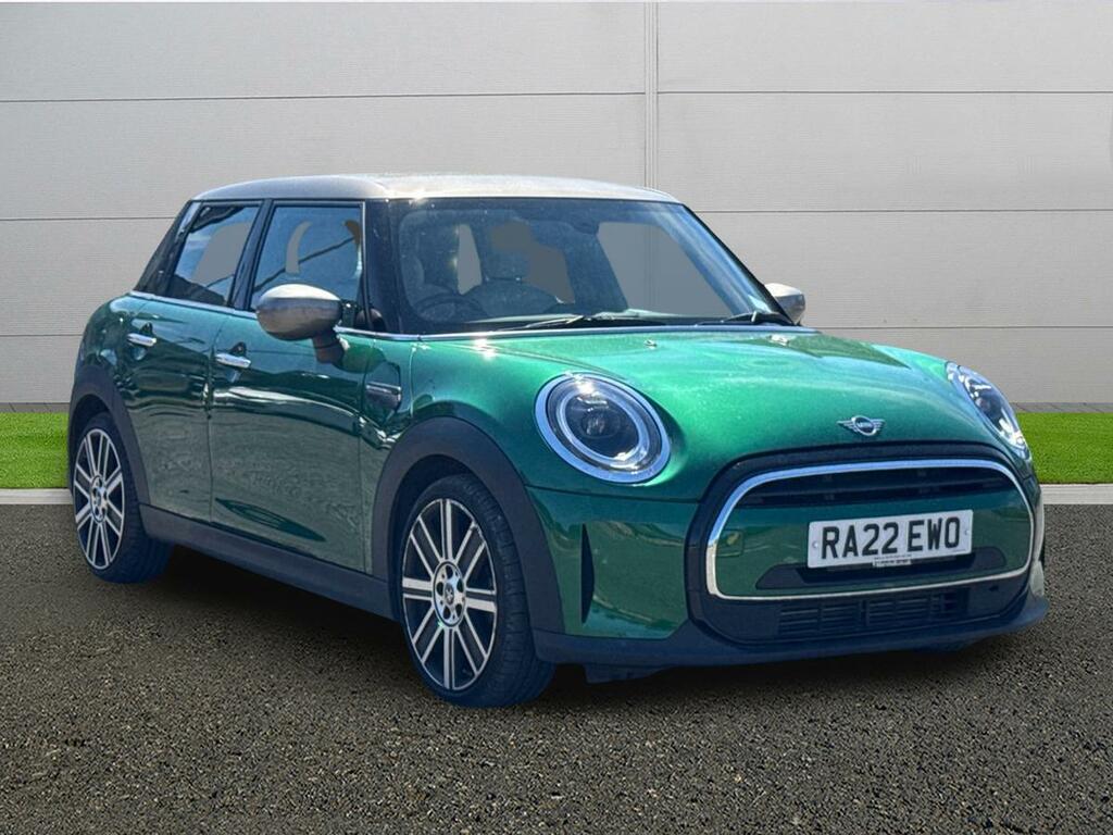 Mini Hatch Cooper Exclusive RA22EWO Green