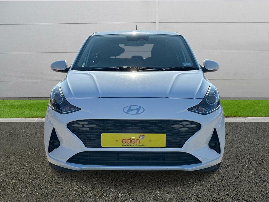 Hyundai I10 Premium White #2