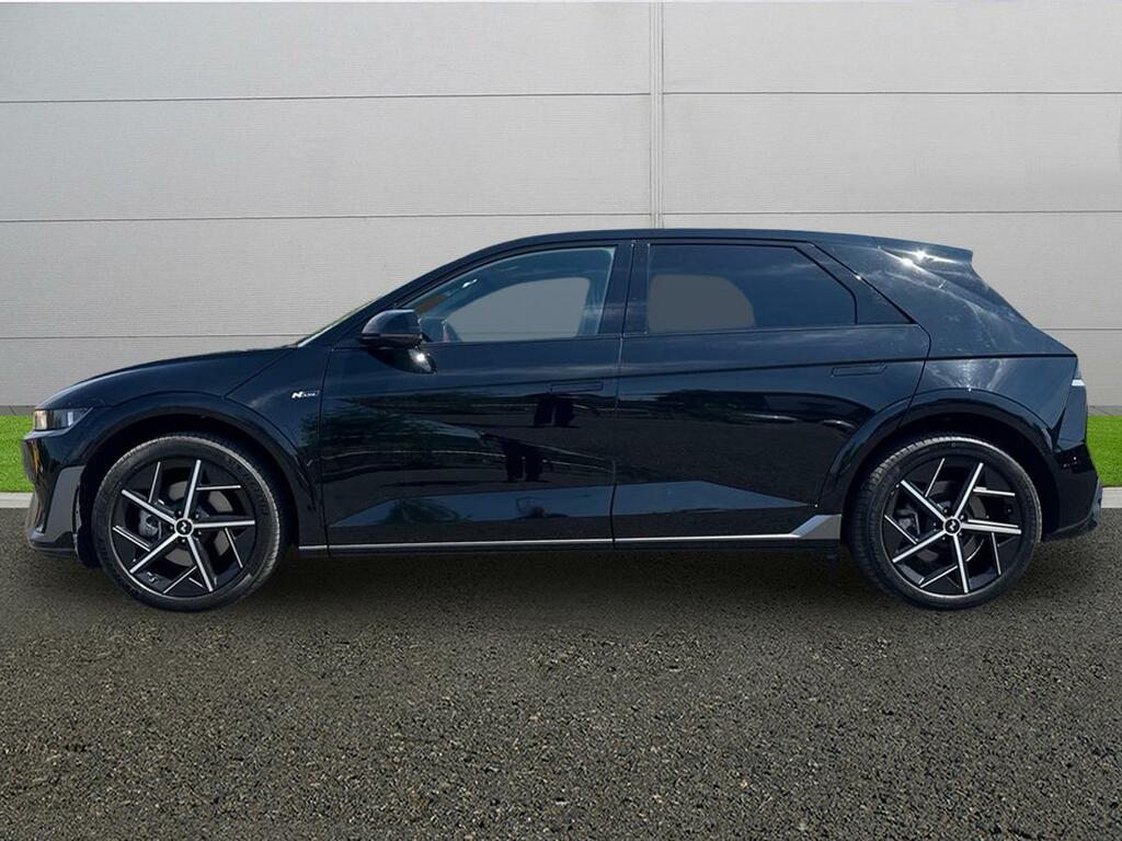 Hyundai Ioniq 5 Hatchback Black #4