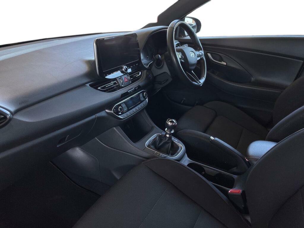 Hyundai I30 Hyundai Se Nav Fastback 1.4 T-gdi Hatch Black #10