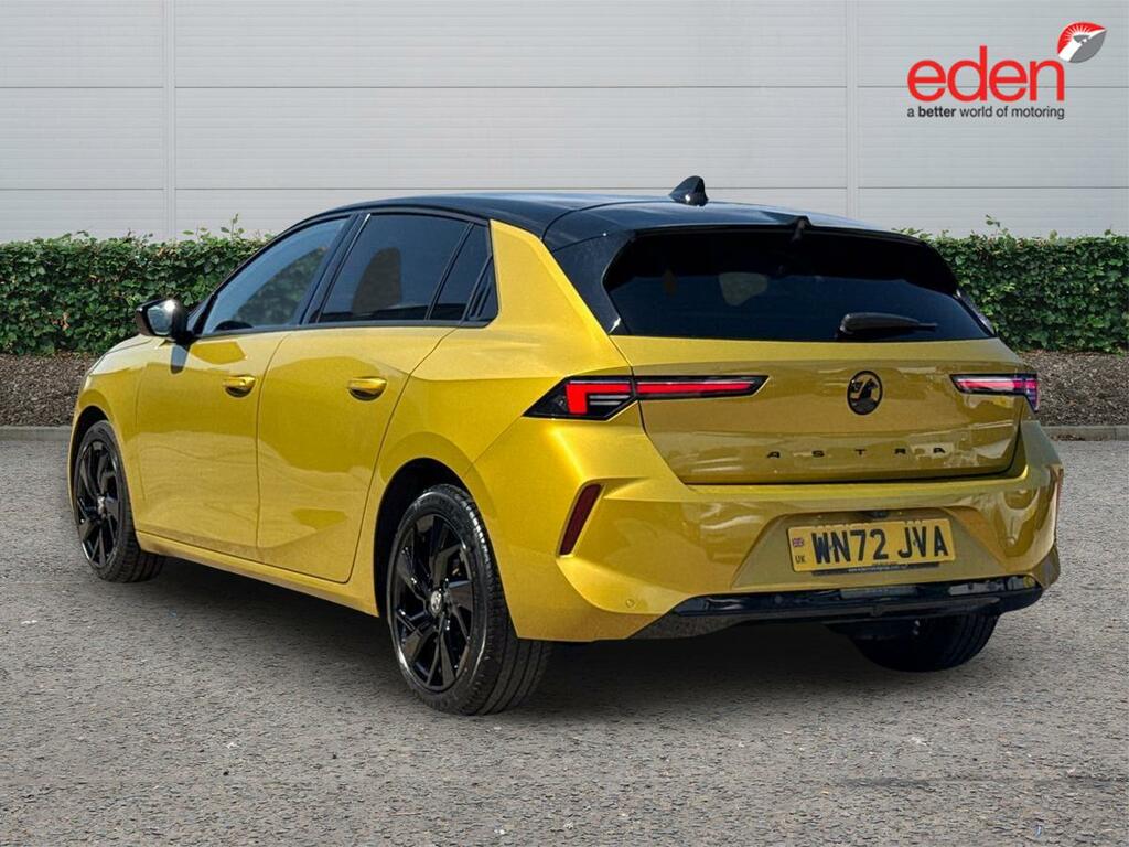 Vauxhall Astra Gs Line WN72JVA Yellow #5
