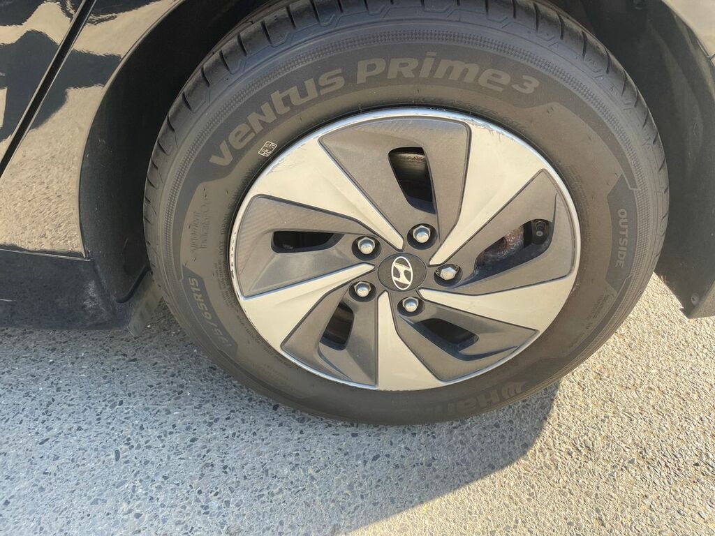 Hyundai Ioniq 1.6L Premium 140 Bhp Black #9