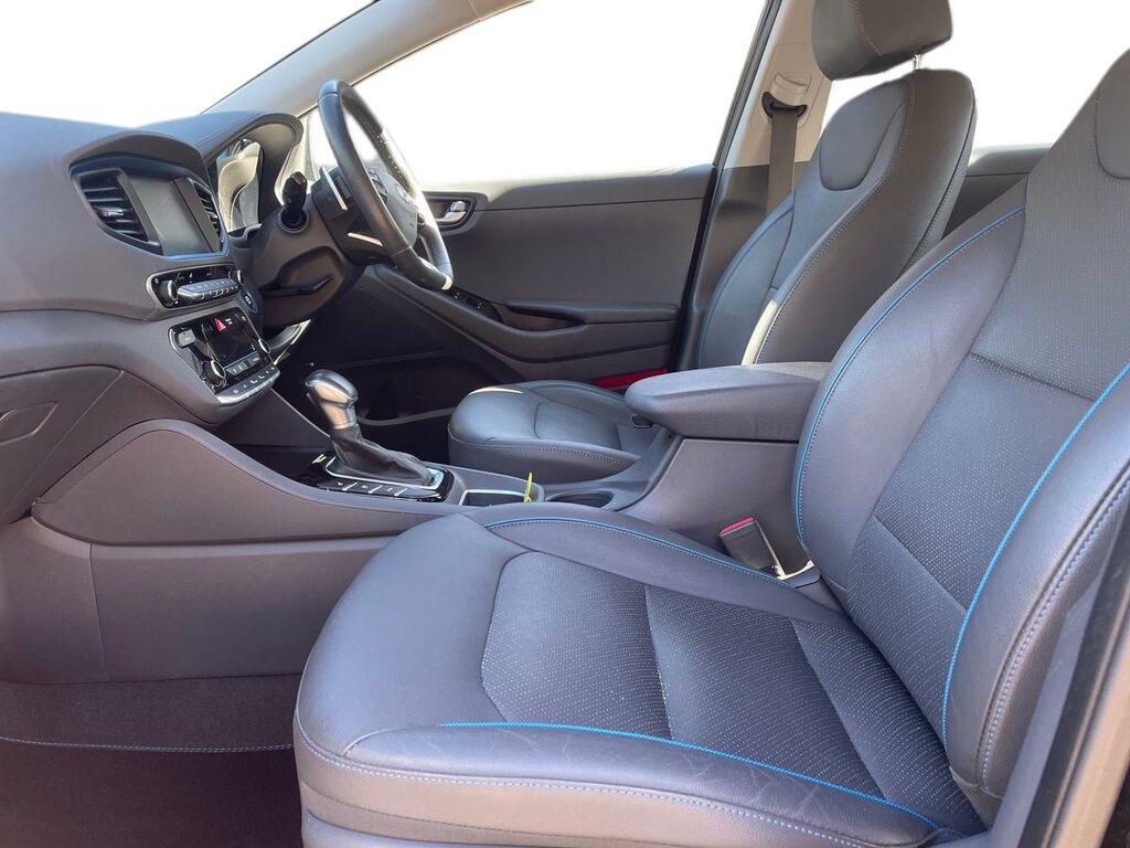 Hyundai Ioniq 1.6L Premium 140 Bhp Black #10