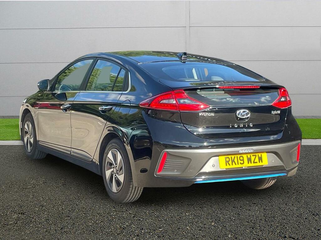 Hyundai Ioniq Premium Se Black #5