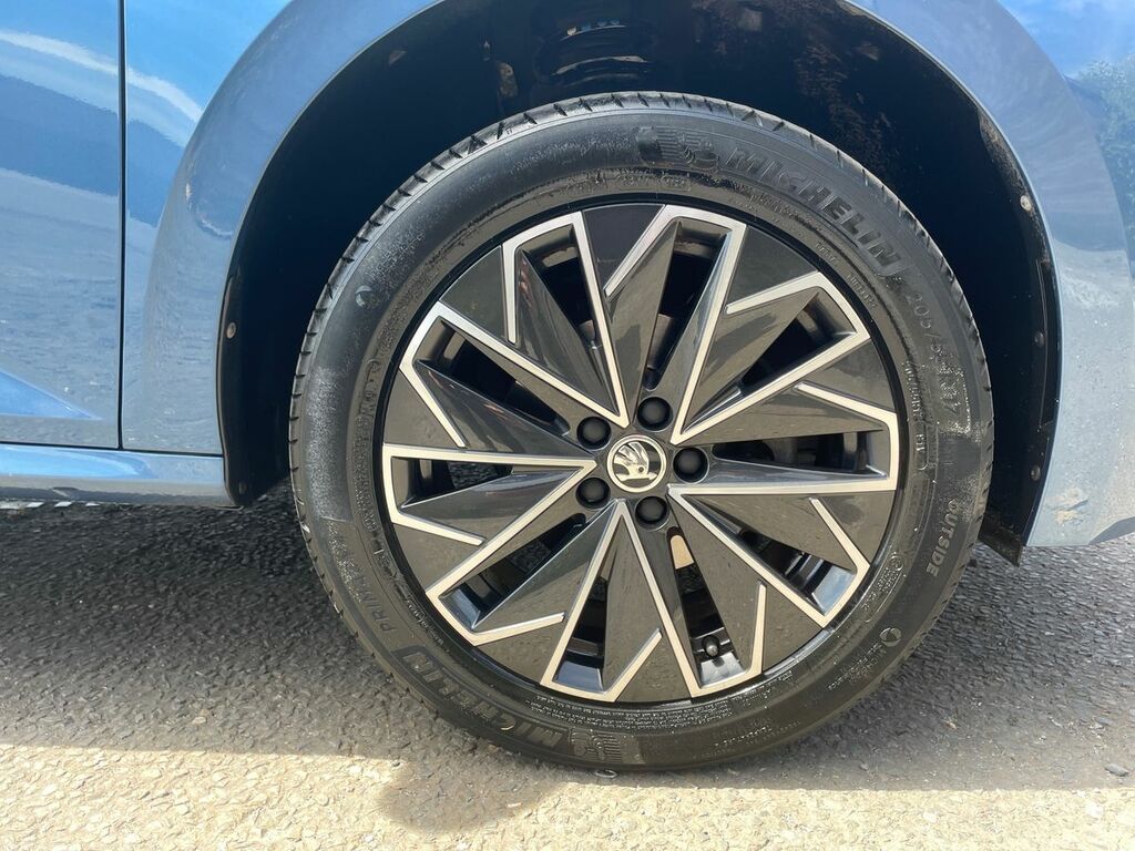Skoda Kamiq Monte Carlo Tsi Dsg Blue #9