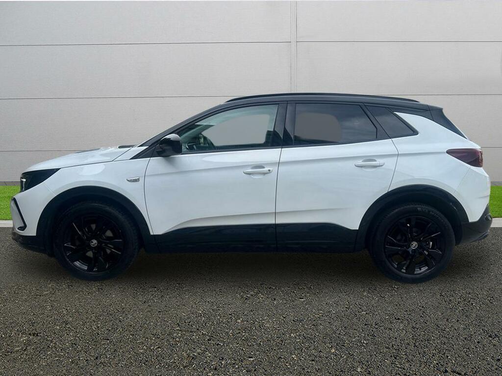 Vauxhall Grandland Suv White #4