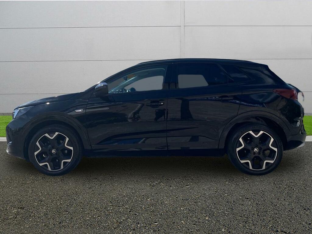 Vauxhall Grandland Ultimate Black #4