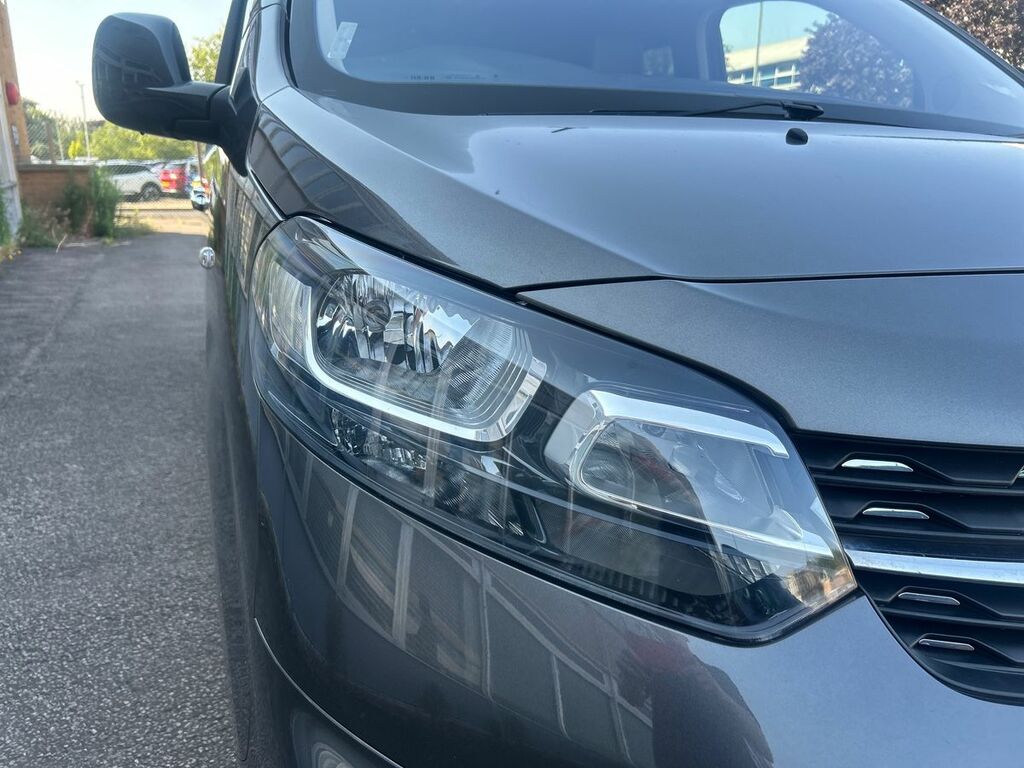 Vauxhall Vivaro 1.5 Turbo D 2900 Sportive L2 H1 Euro 6 Ss 6Dr #21