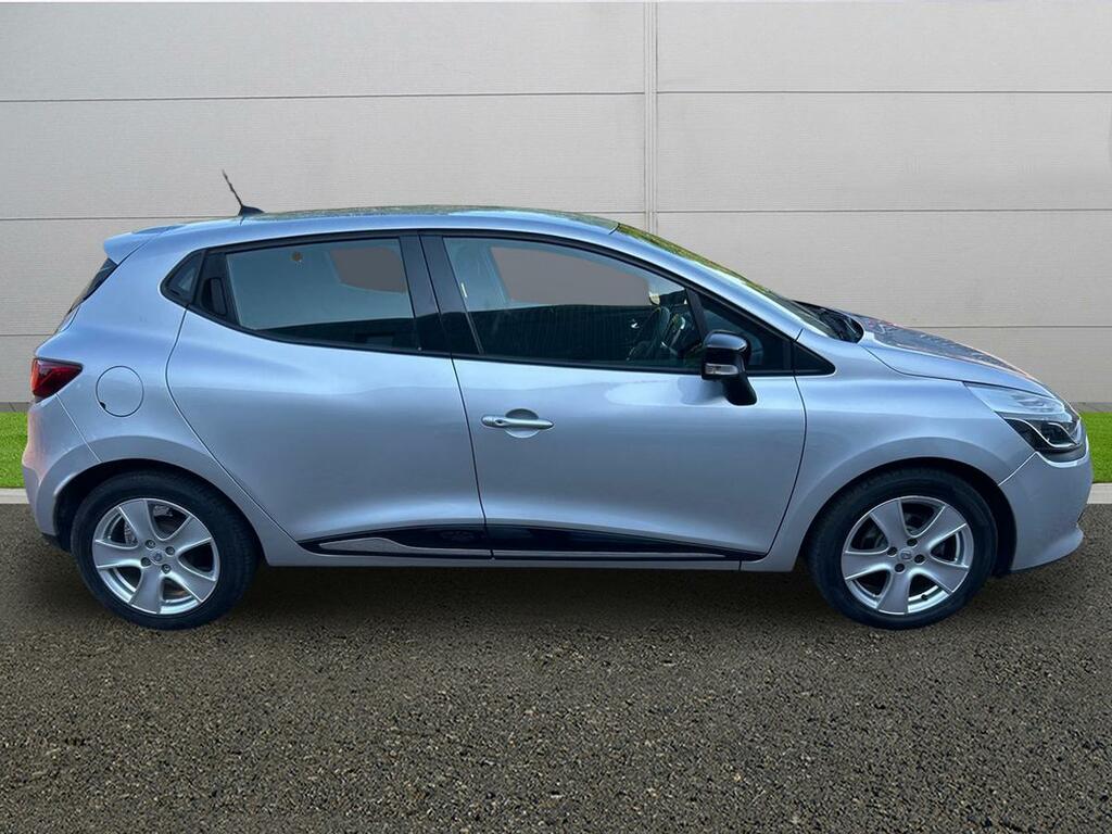 Renault Clio 1.1 Expression Plus Red #8