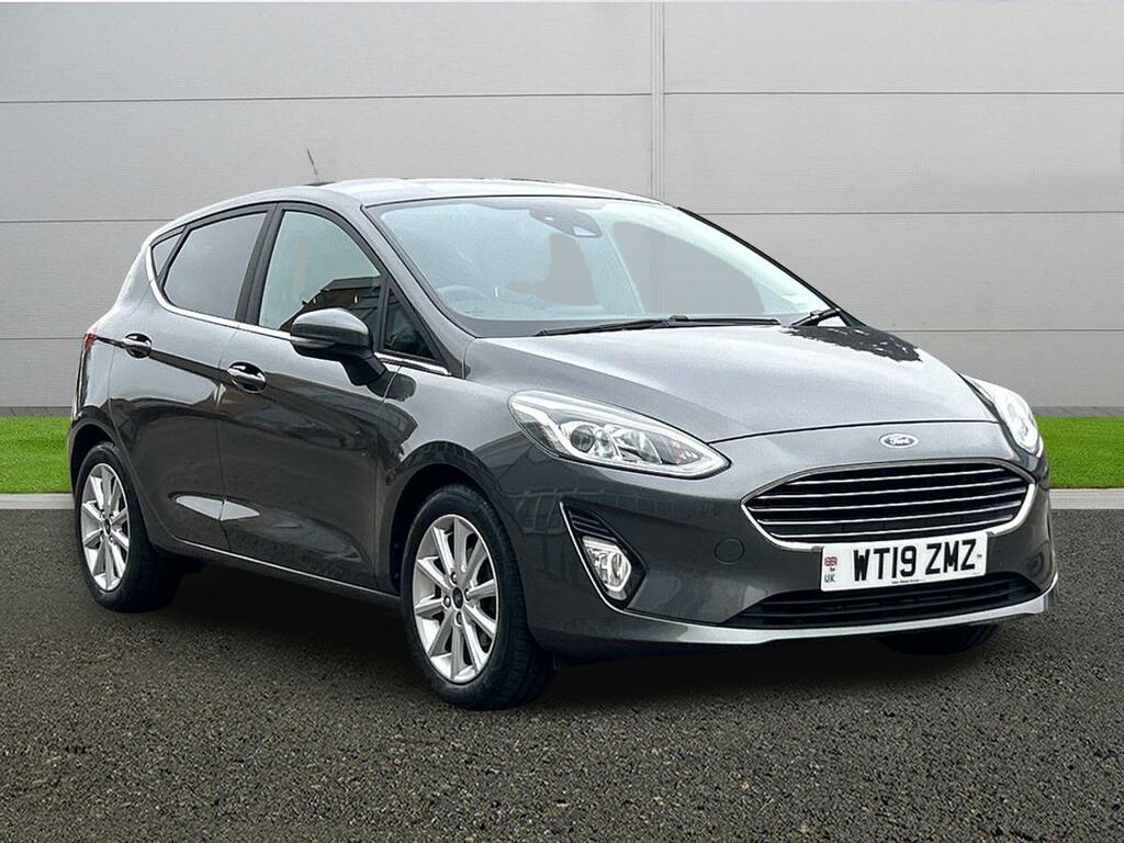Ford Fiesta Titanium Grey