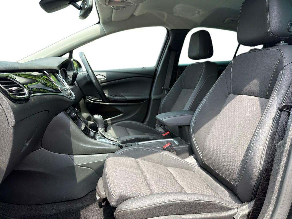 Vauxhall Astra Hatchback Blue #10