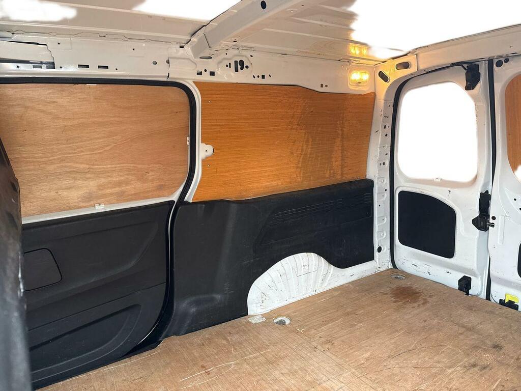 Vauxhall Combo Combo 2300 Dynamic Td White #11