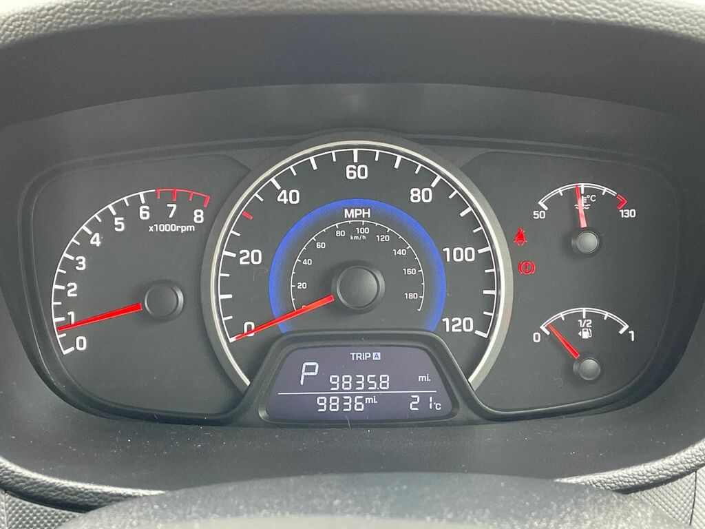 Hyundai I10 Hatchback Black #14