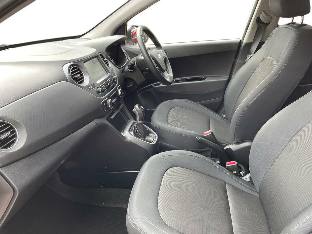 Hyundai I10 Hatchback Black #10