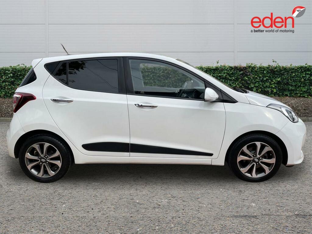 Hyundai I10 Hatchback Black #8