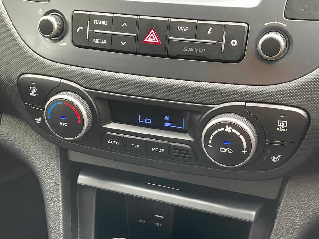 Hyundai I10 Hatchback Black #18