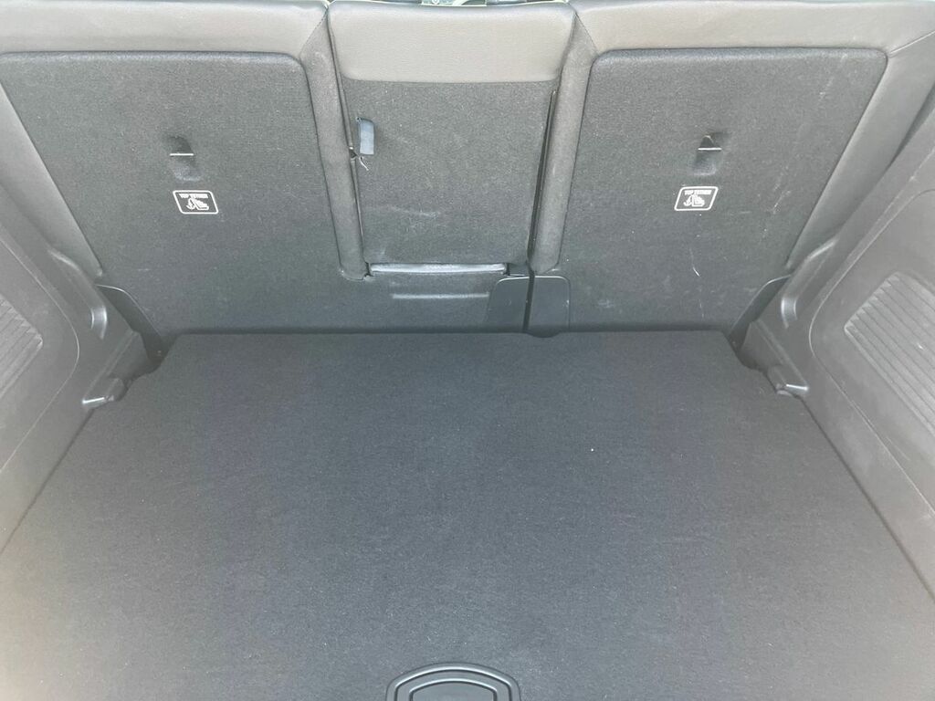 Vauxhall Crossland Design Black #12