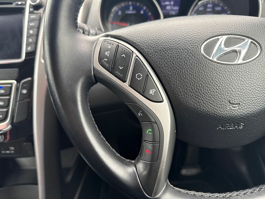Hyundai I30 Hatchback Blue #16
