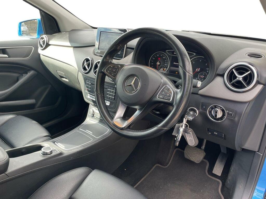 Mercedes-Benz B Class Black #15