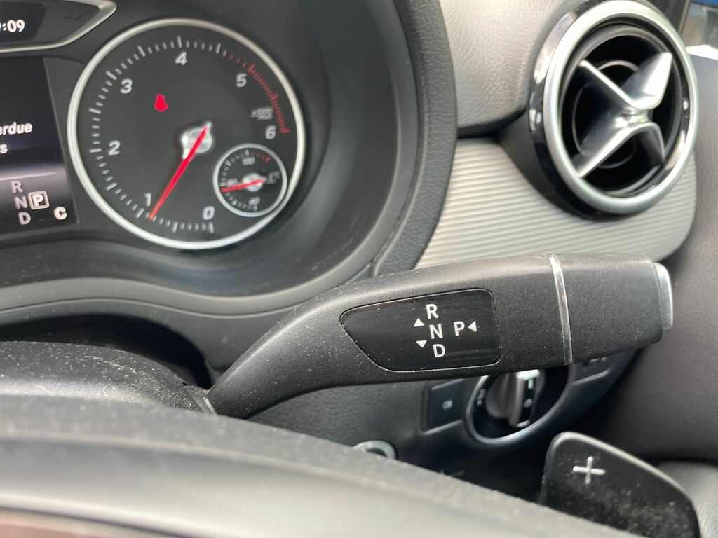 Mercedes-Benz B Class Black #19