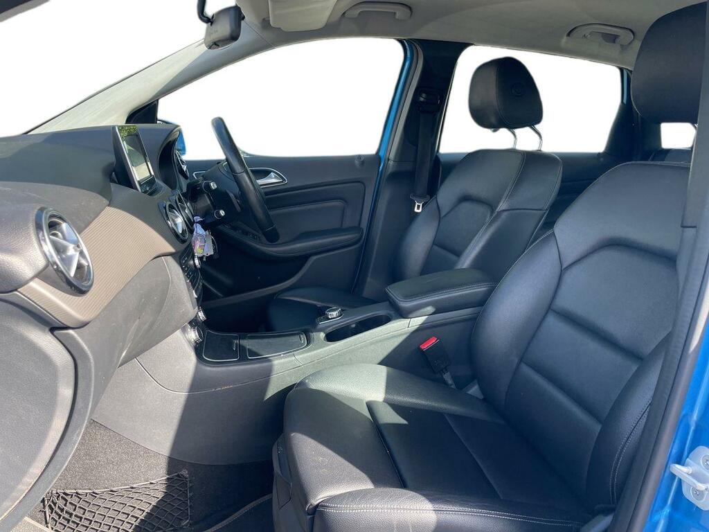 Mercedes-Benz B Class Black #10