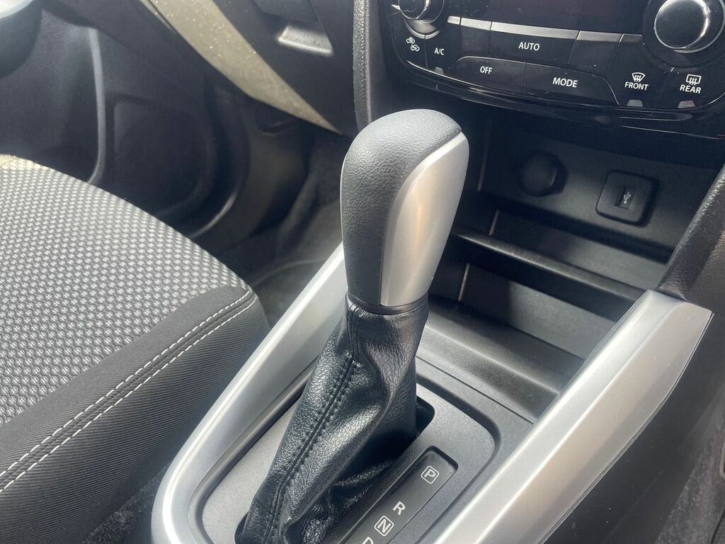 Suzuki Vitara Sz-t Black #19