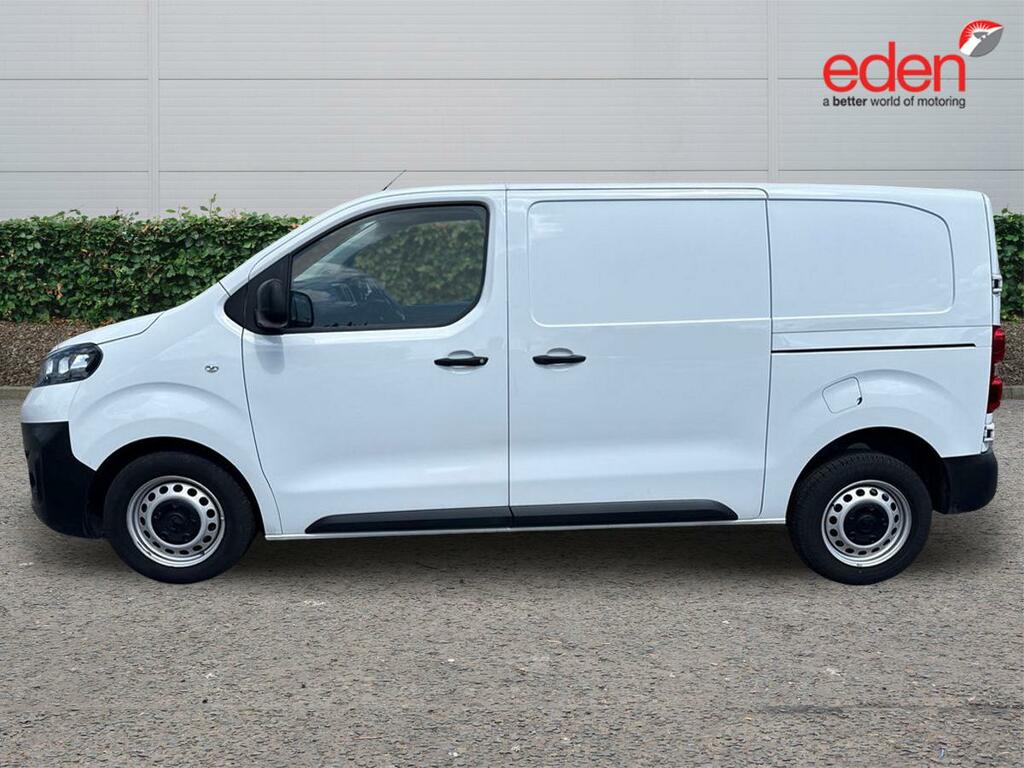 Vauxhall Vivaro Prime White #4