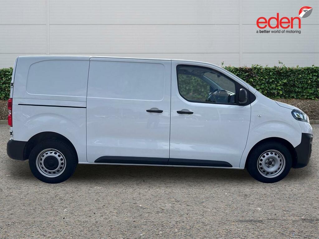 Vauxhall Vivaro Pro Black #8
